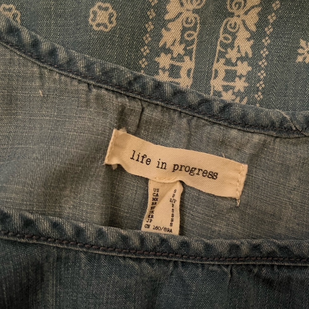 Denim Top - Picture 3 of 3